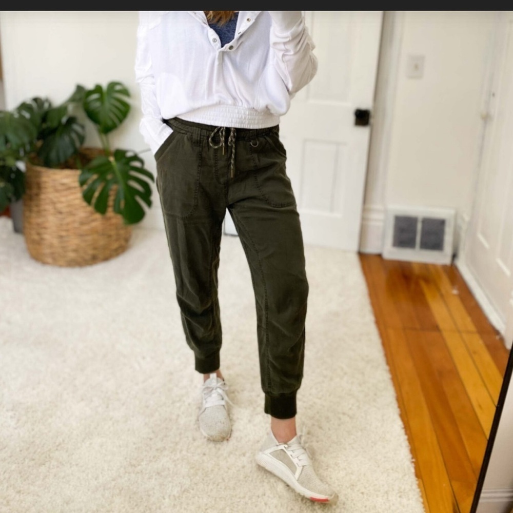ANTHROPOLOGIE PILCRO Dark Blue MALLORY Lyocell Drawstring Jogger Pants Sz S EUC